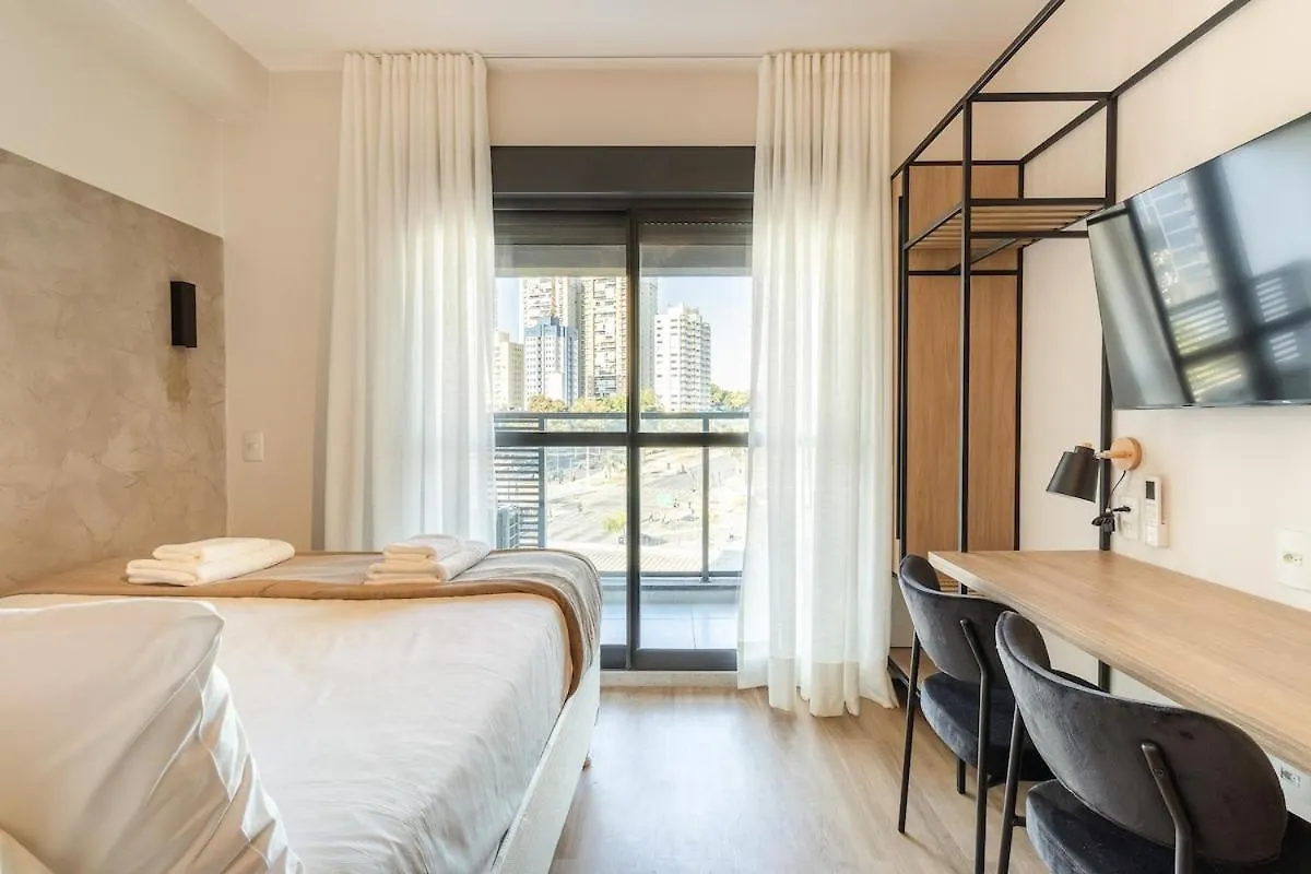 Apartamento Bhomy Brooklin Ao Lado Do Metro Brooklin Pet410 São Paulo 0*,  Brasil